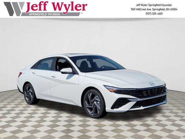 2025 Hyundai Elantra Limited's photo