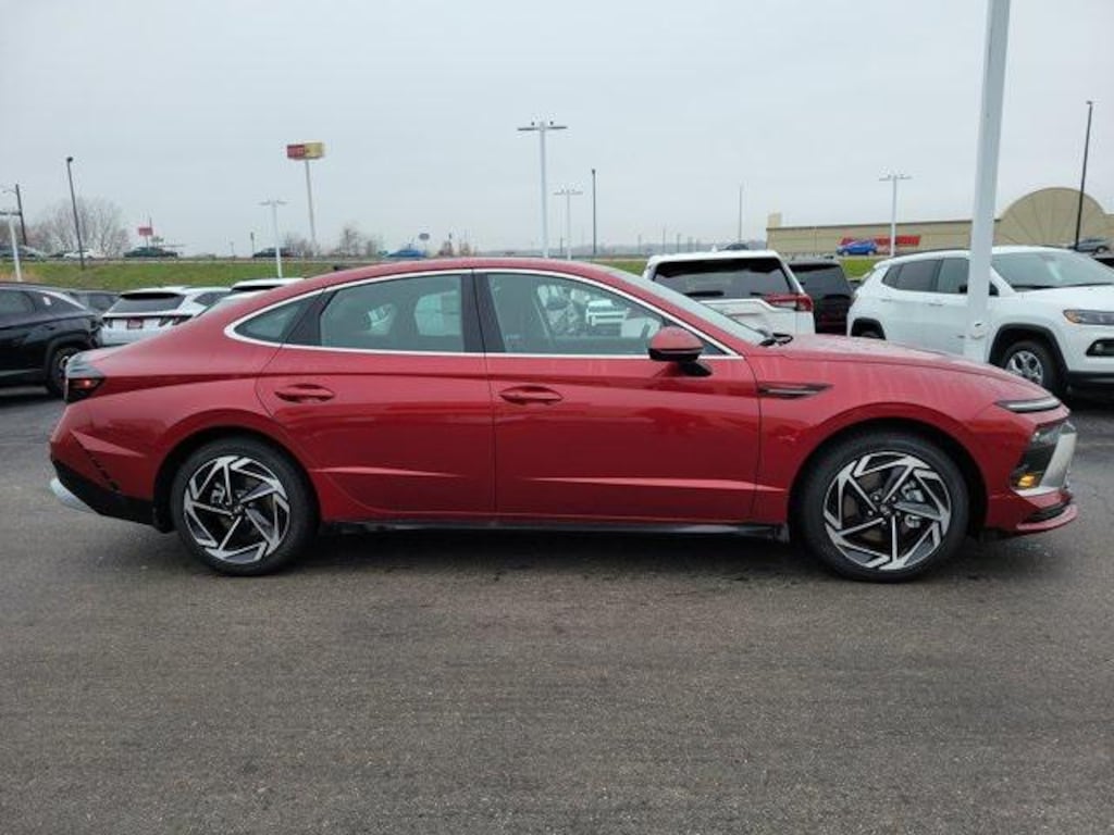 New 2026 Hyundai Sonata SEL Sport Sedan