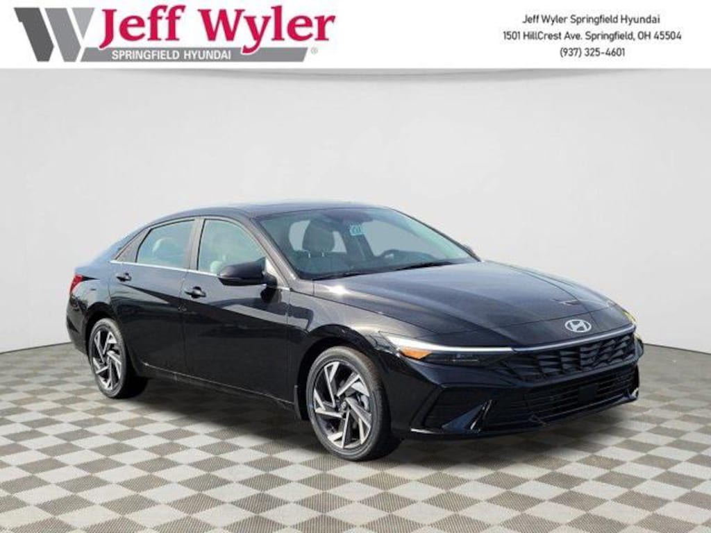 New 2025 Hyundai Elantra Limited Sedan