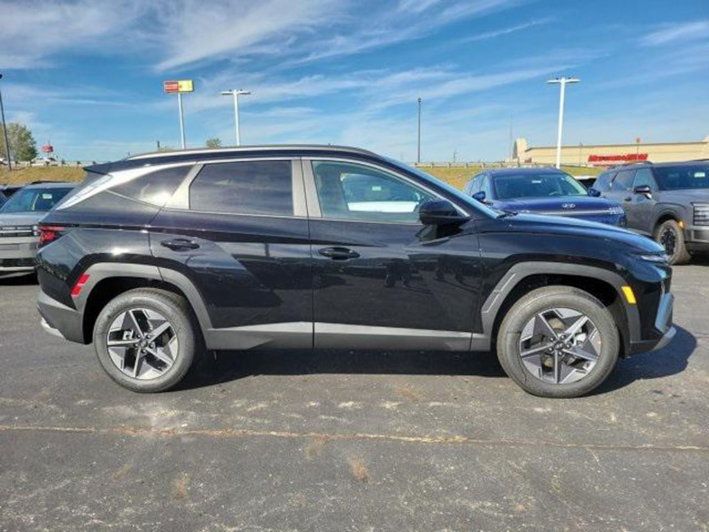 New 2026 Hyundai Tucson SEL AWD SUV