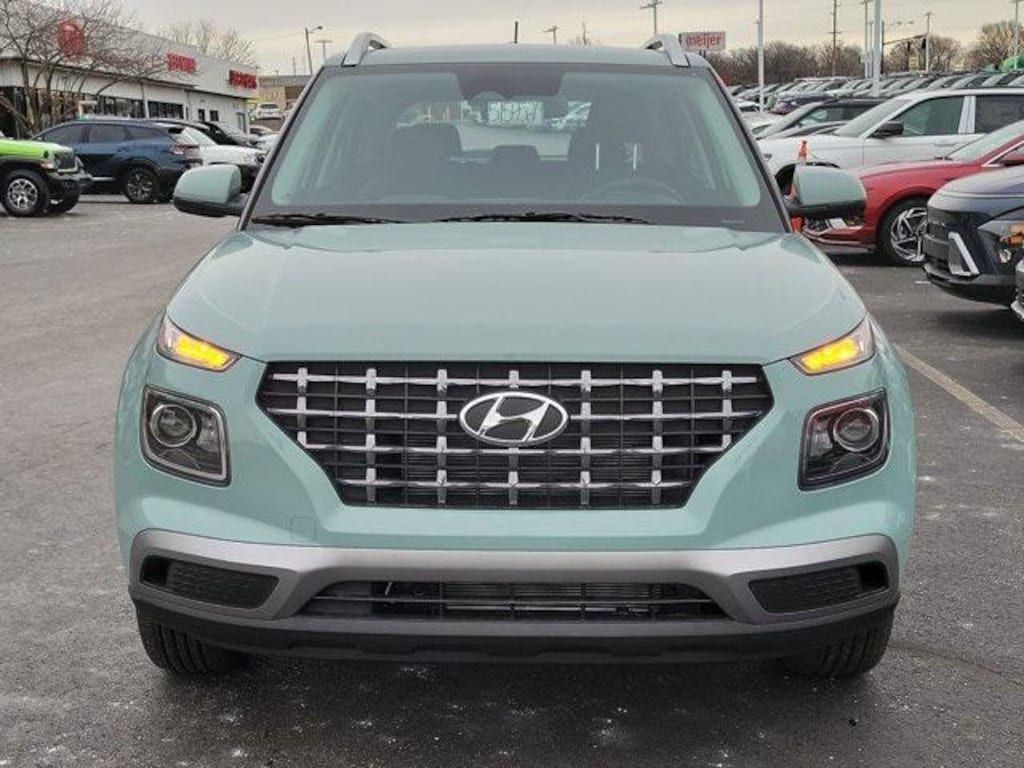 New 2026 Hyundai Venue SEL SUV