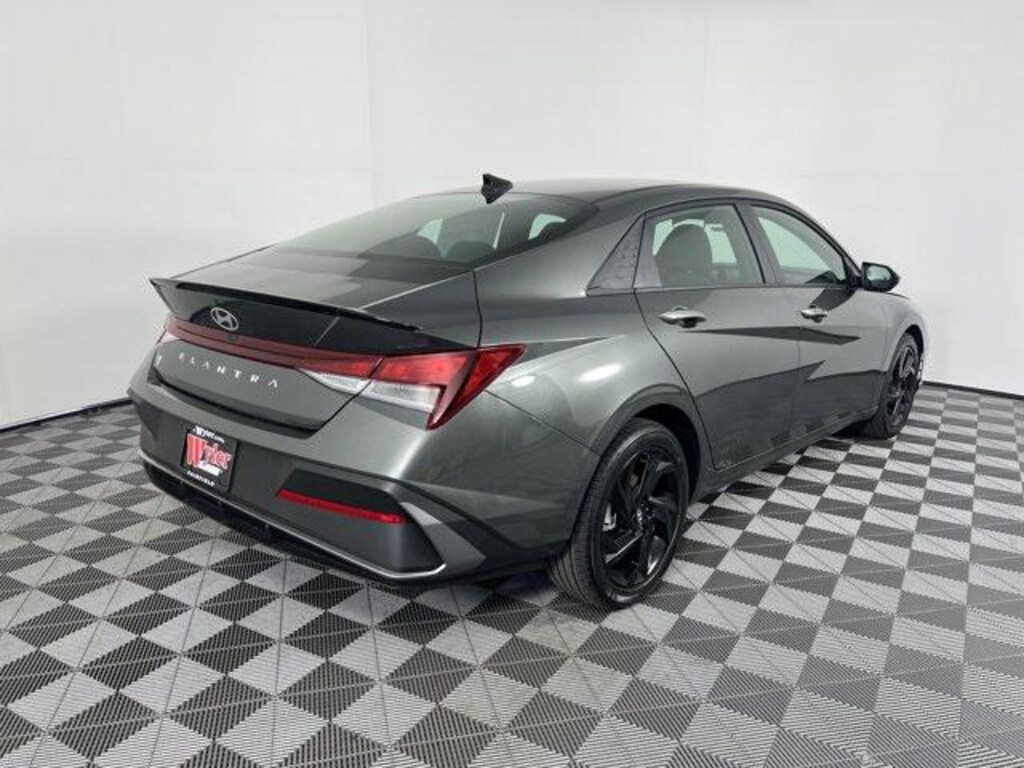 New 2026 Hyundai Elantra SEL Sport Sedan