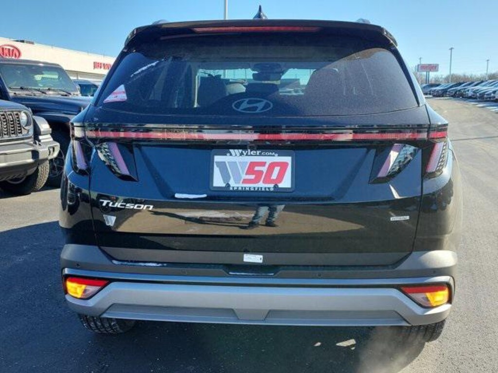 New 2026 Hyundai Tucson Limited AWD SUV