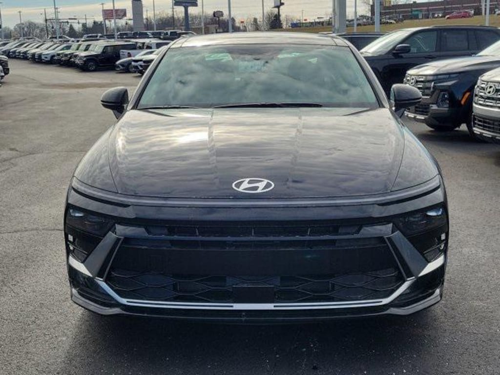 New 2026 Hyundai Sonata Hybrid SEL Sedan