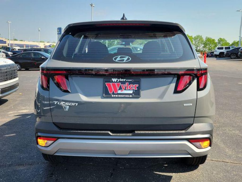 New 2026 Hyundai Tucson SE AWD SUV