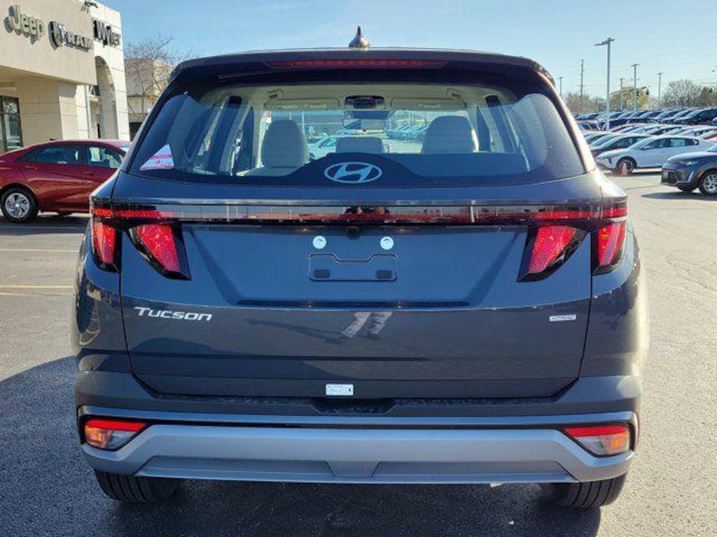 New 2026 Hyundai Tucson SE AWD SUV