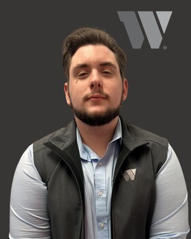 Staff member Gabriel Gloeckner from ID_4ae9c66c2029
