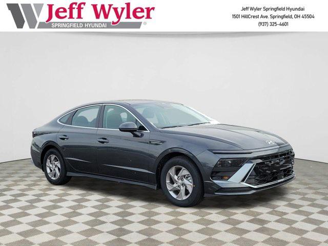 2026 Hyundai Sonata SE's photo