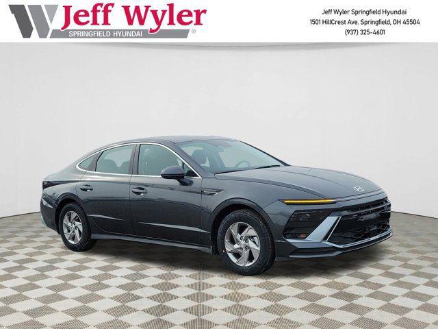 2026 Hyundai Sonata SE's photo