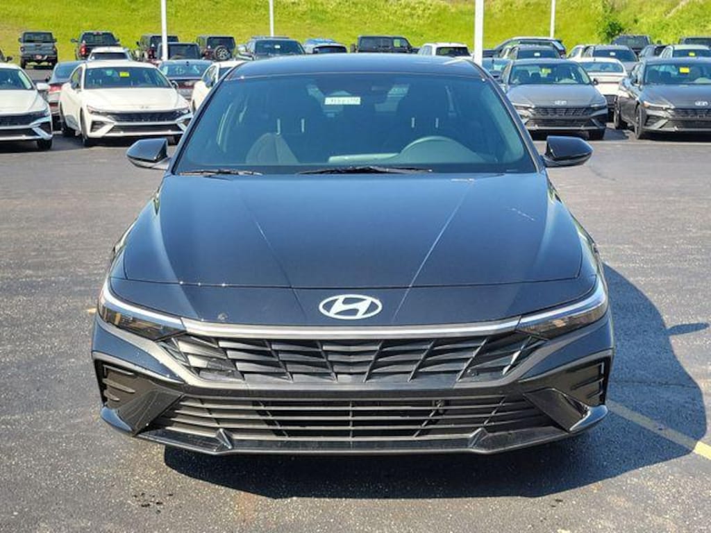 New 2026 Hyundai Elantra Hybrid SEL Sport Sedan