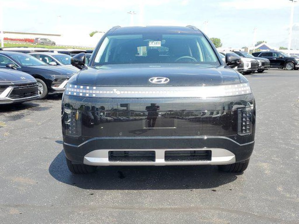 New 2026 Hyundai IONIQ 9 SEL SUV