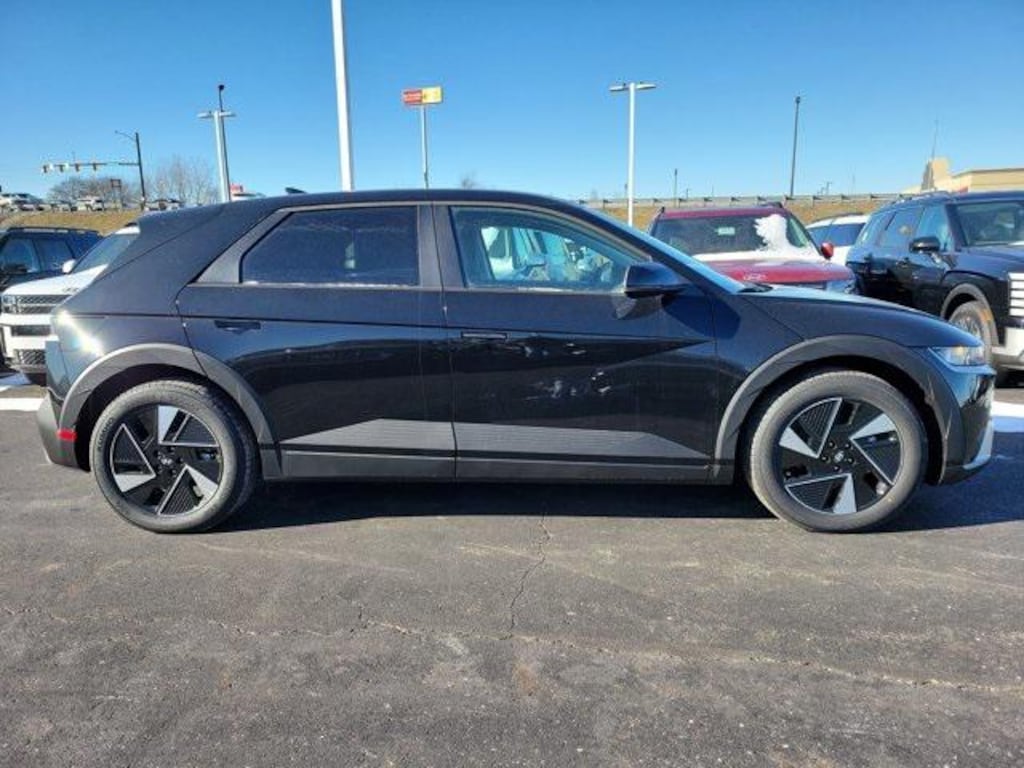 New 2026 Hyundai IONIQ 5 SEL SUV