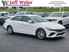 2026 Hyundai Elantra SE Sedan