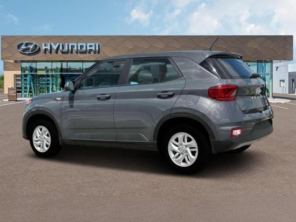 New 2025 Hyundai Venue SE SUV