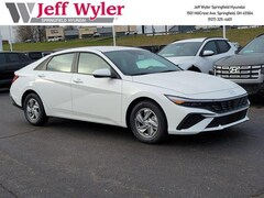 2026 Hyundai Elantra SE Sedan