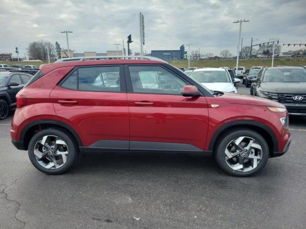New 2026 Hyundai Venue SEL SUV