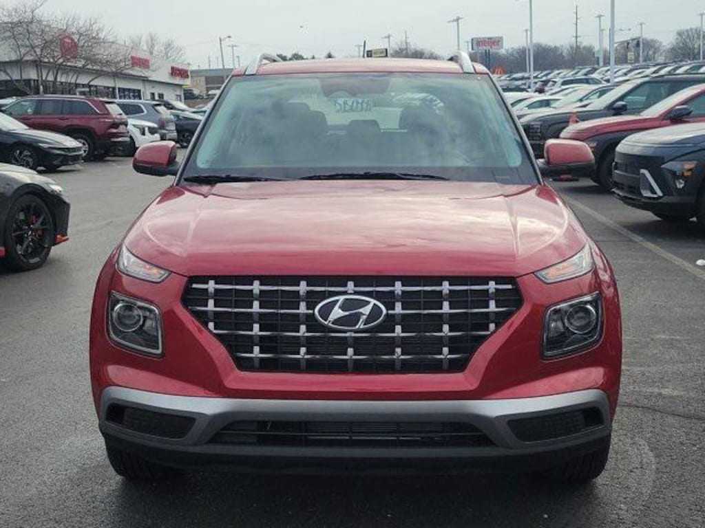 New 2026 Hyundai Venue SEL SUV
