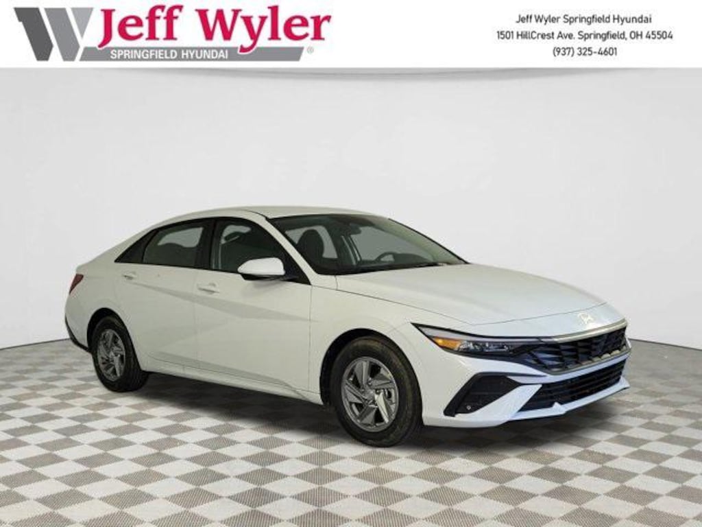 New 2026 Hyundai Elantra SE Sedan