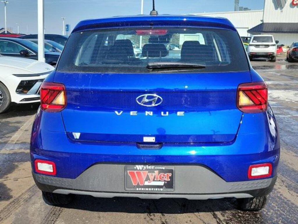 New 2026 Hyundai Venue SE SUV