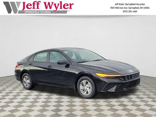 2026 Hyundai Elantra SE's photo