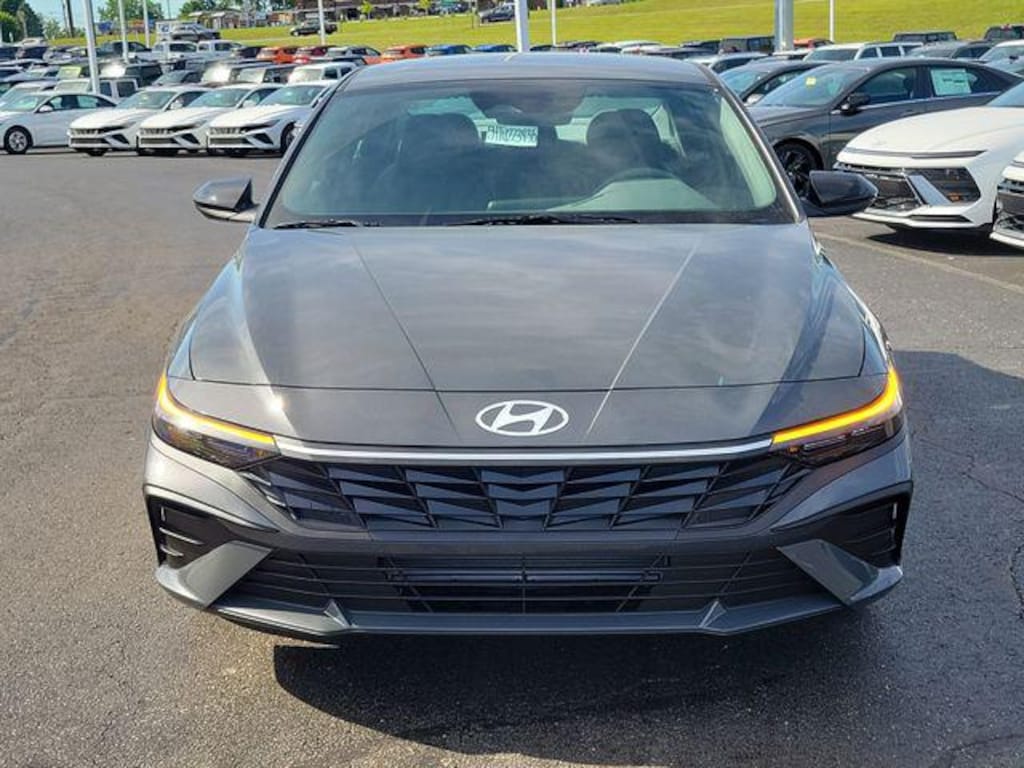 New 2026 Hyundai Elantra SEL Sport Sedan