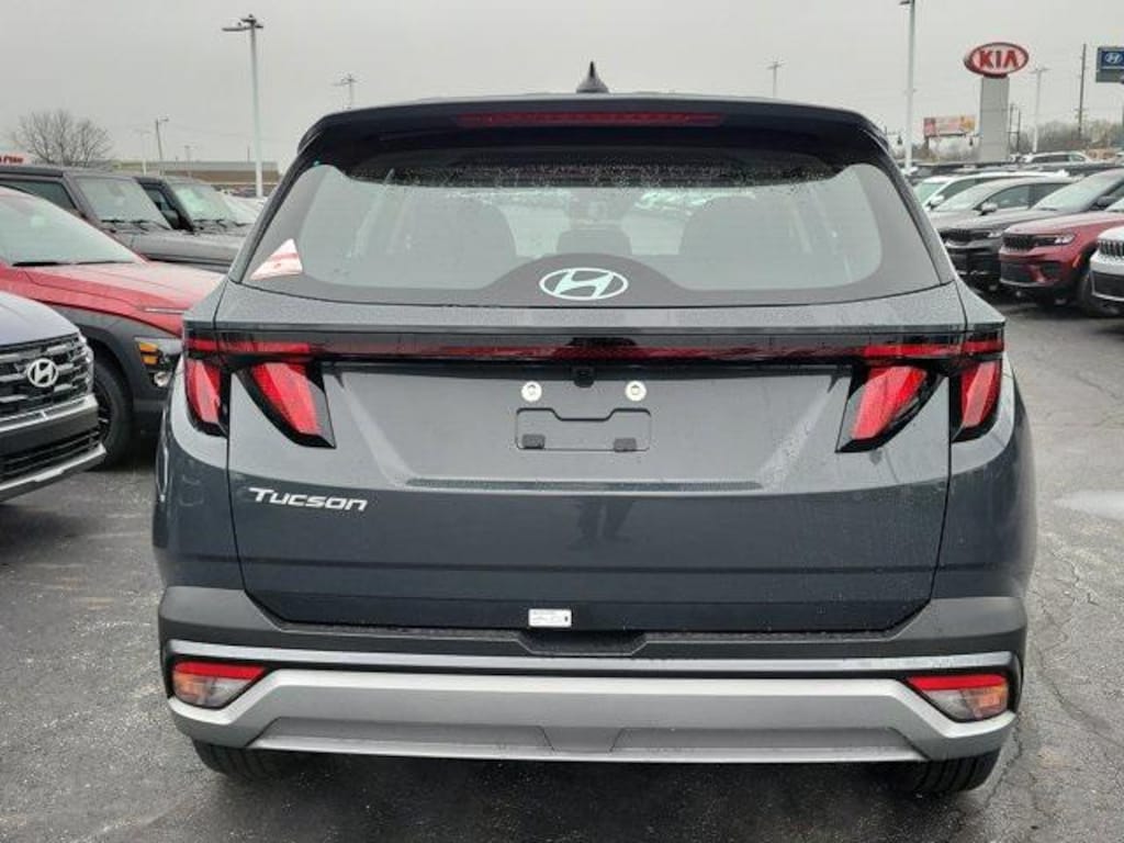 New 2026 Hyundai Tucson SE FWD SUV