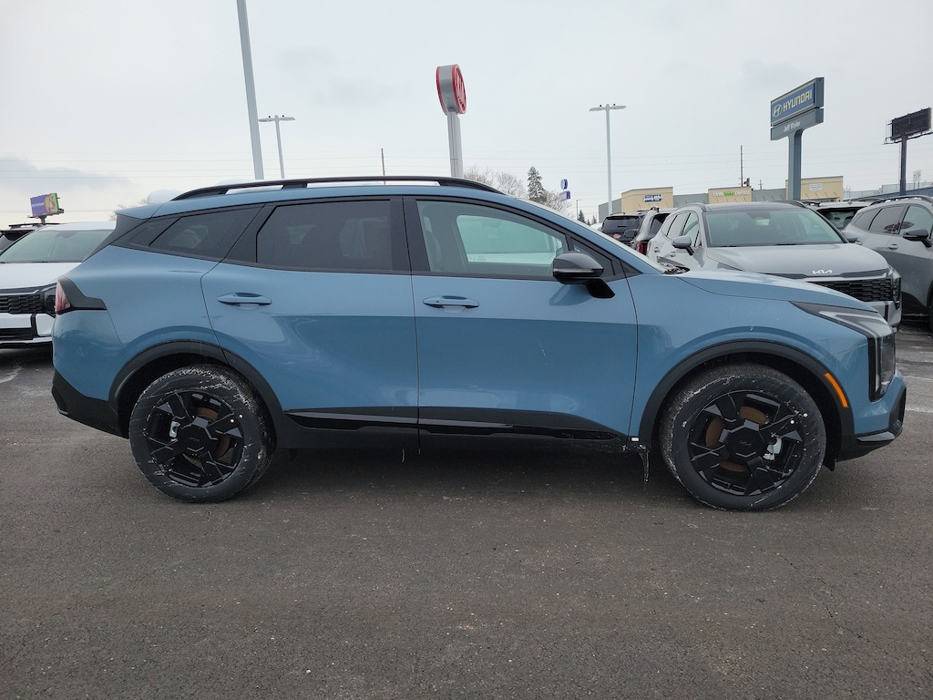 New 2026 Kia Sportage Hybrid X-Line SUV