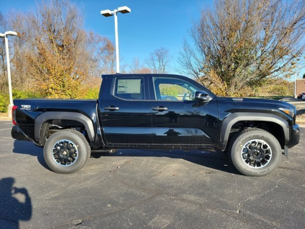 New 2025 Toyota Tacoma i-FORCE MAX TRD Off-Road i-FORCE MAX Truck Double Cab