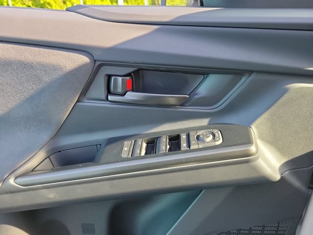 2026 Toyota C-HR SE - Photo 15