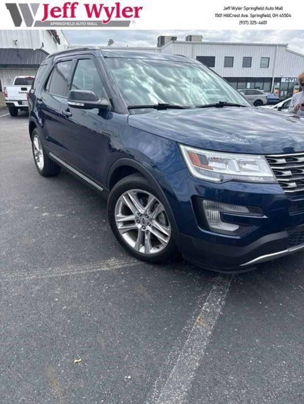 Used 2017 Ford Explorer XLT FWD Sport Utility