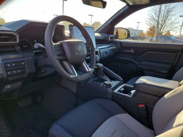 2025 Toyota Tacoma TRD Off Road - Photo 15