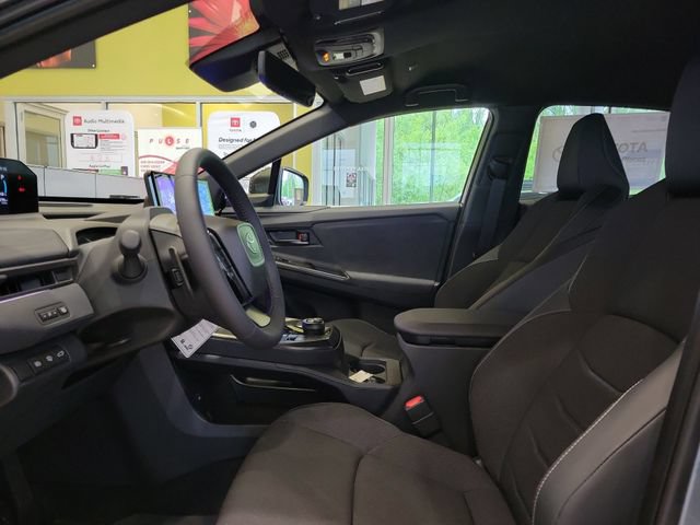 2026 Toyota C-HR SE - Photo 16