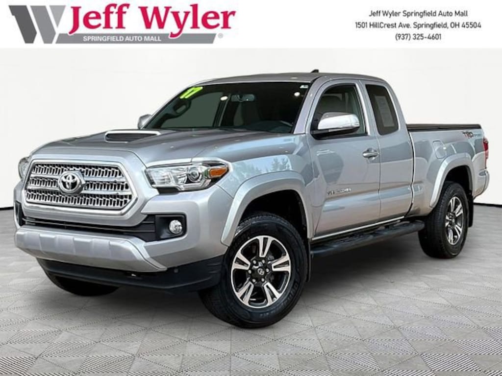 Used 2017 Toyota Tacoma SR5 Access Cab 6 Bed V6 4x2 AT Truck