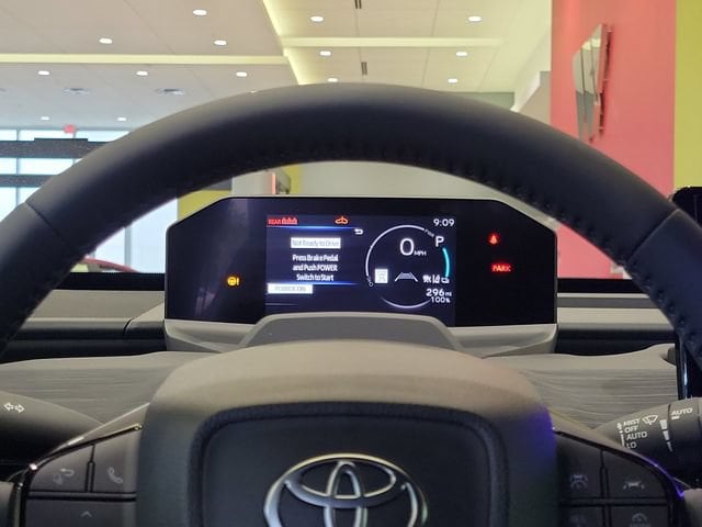 2026 Toyota C-HR SE - Photo 11