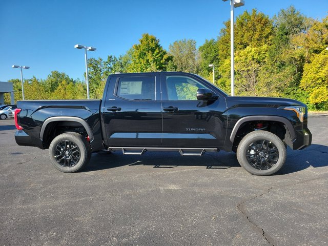 2026 Toyota Tundra Limited CrewMax photo 3
