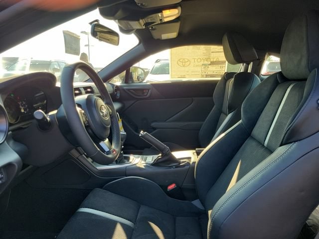 2026 Toyota GR86 Premium - Photo 8