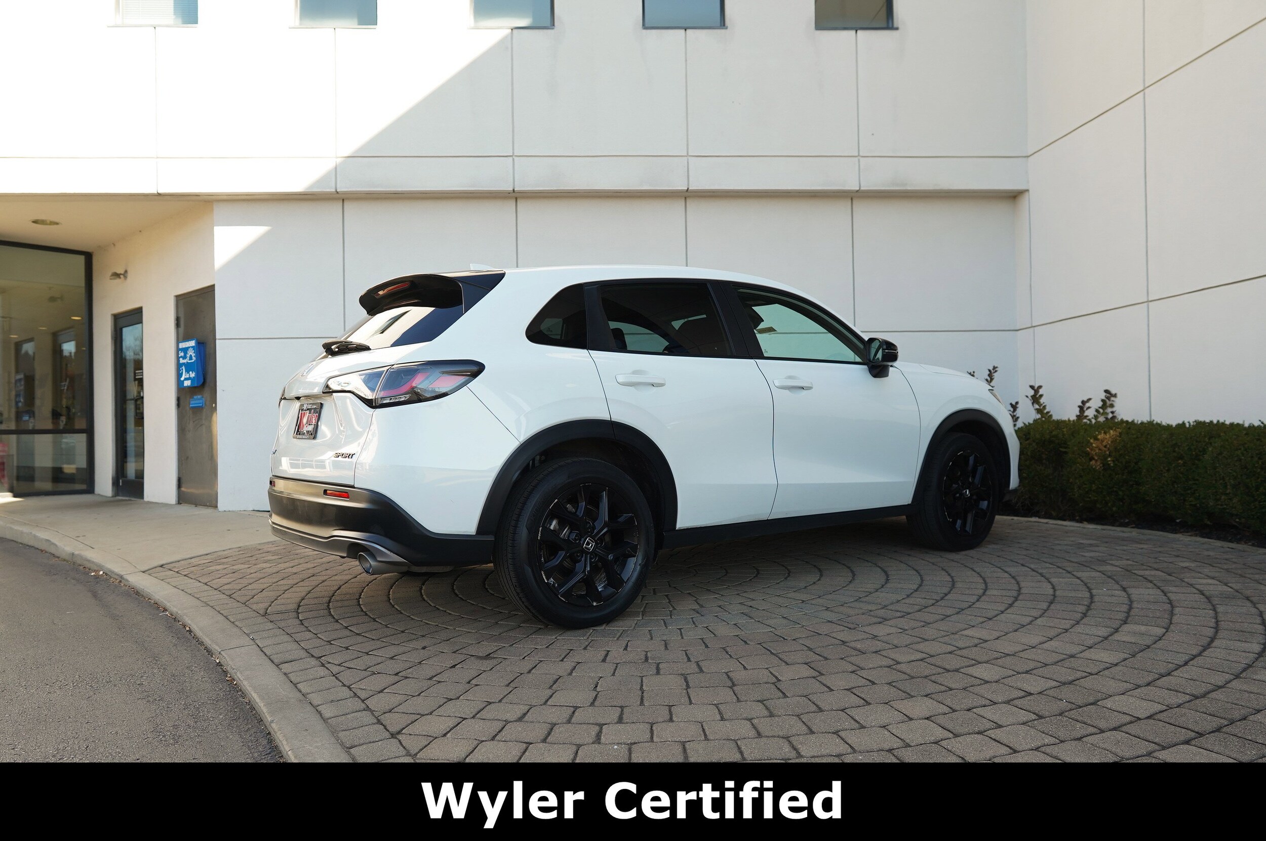 2023 Honda HR-V Sport photo 3