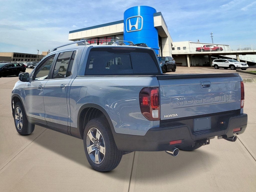 2025 Honda Ridgeline RTL photo 3