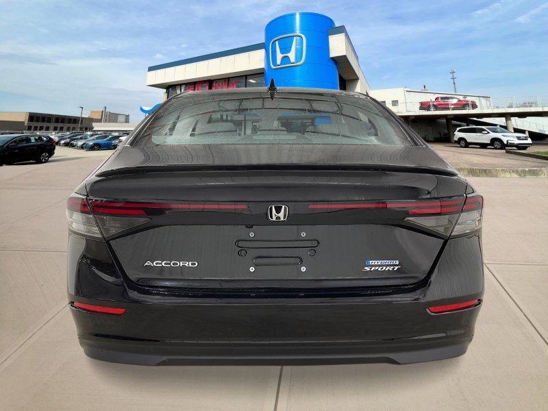 2025 Honda Accord Hybrid Sport photo 2