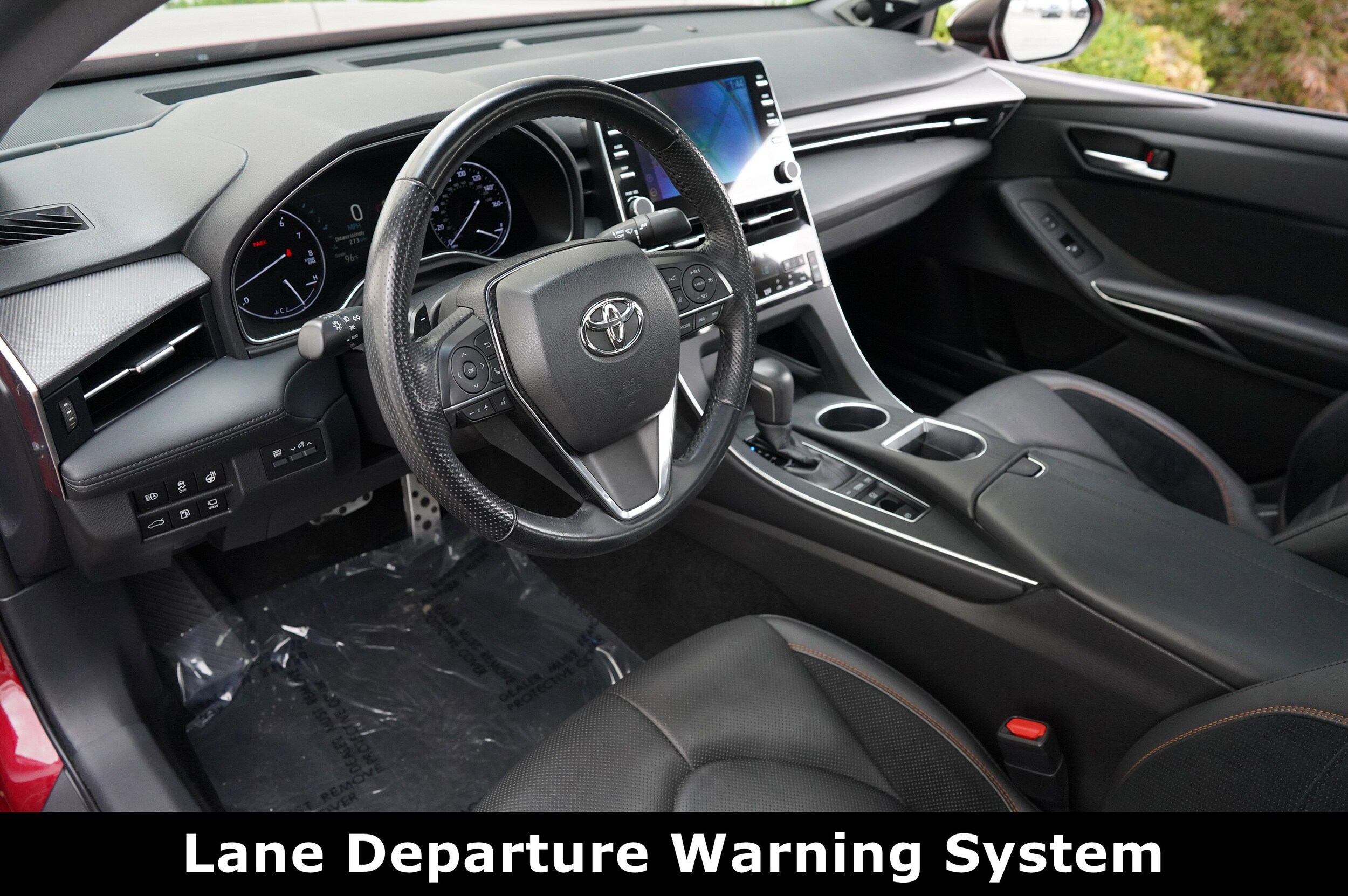 2019 Toyota Avalon Touring photo 4
