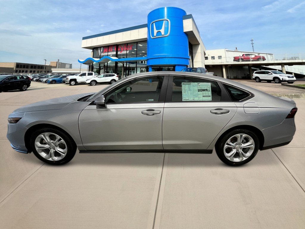 2025 Honda Accord LX photo 2