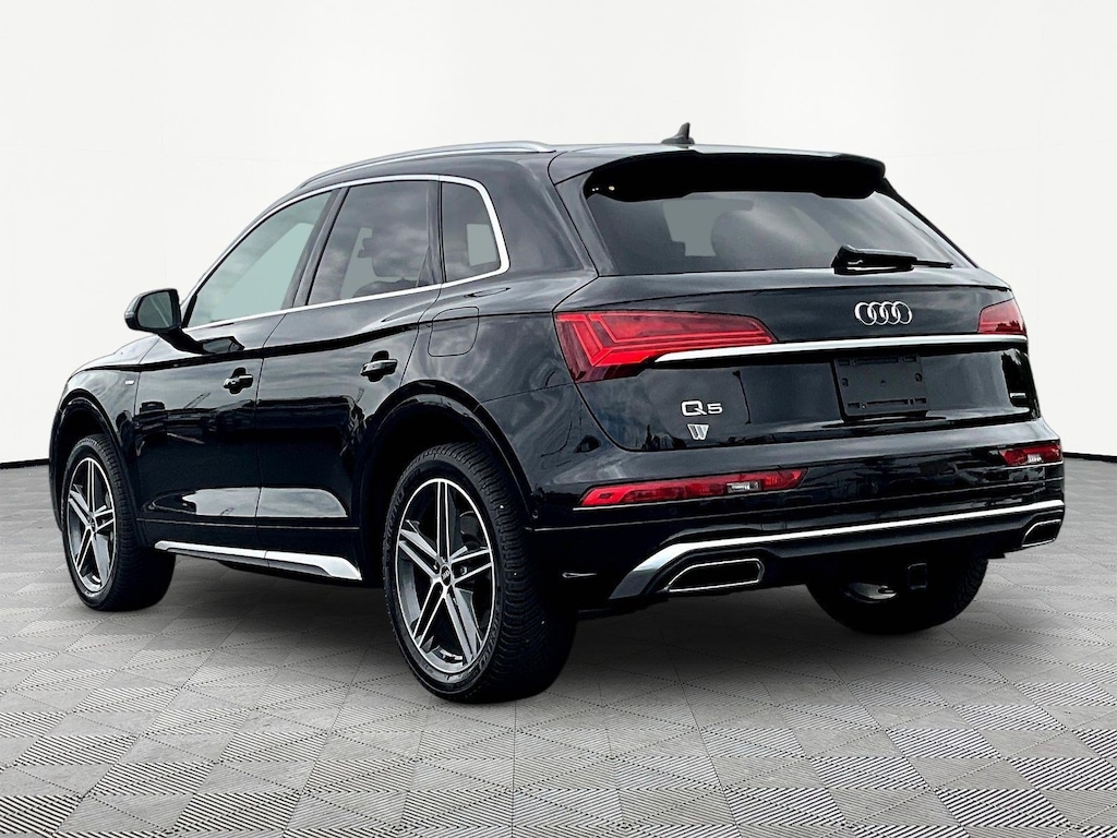 Used 2021 Audi Q5 e 55 Premium SUV