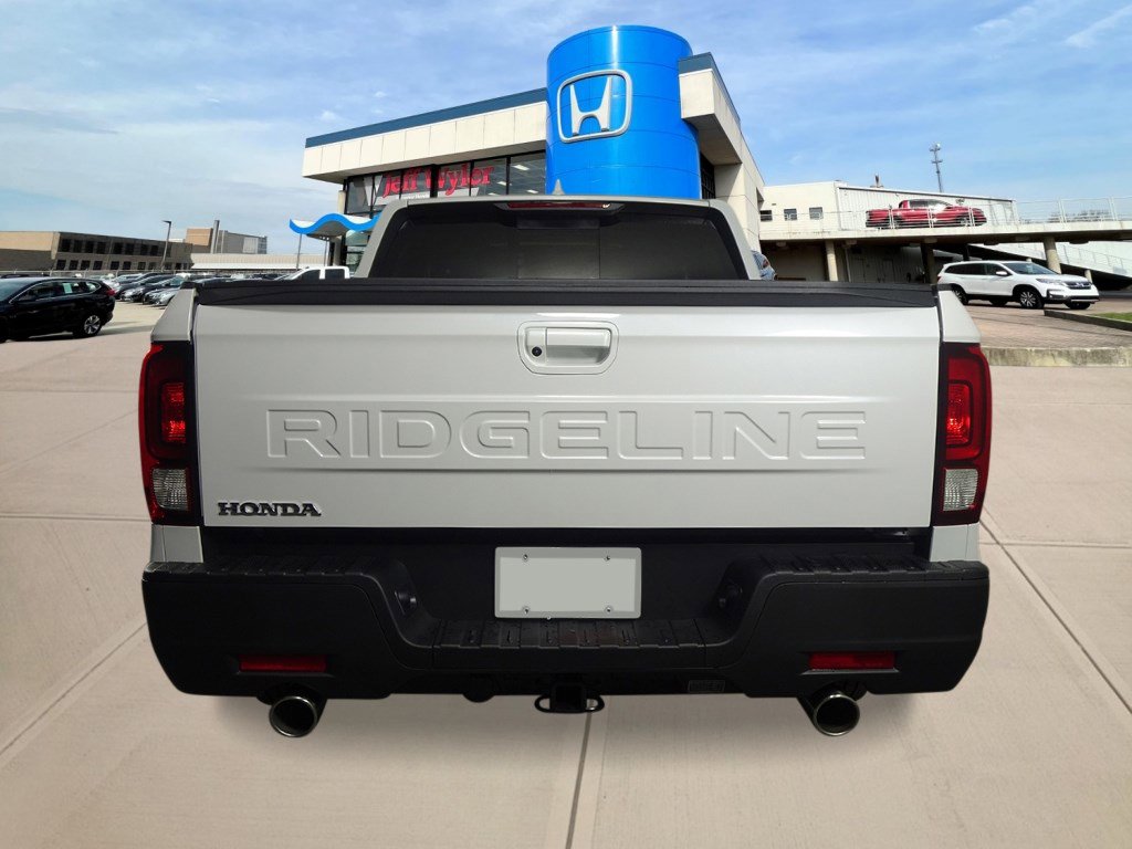 2026 Honda Ridgeline RTL photo 2