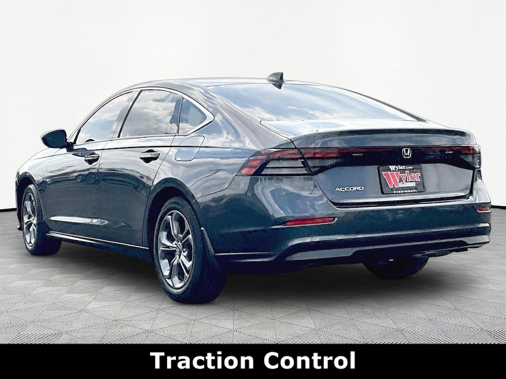 Used 2024 Honda Accord EX Sedan