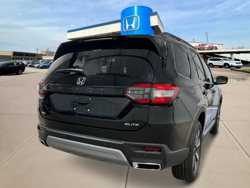 2025 Honda Pilot Elite photo 3