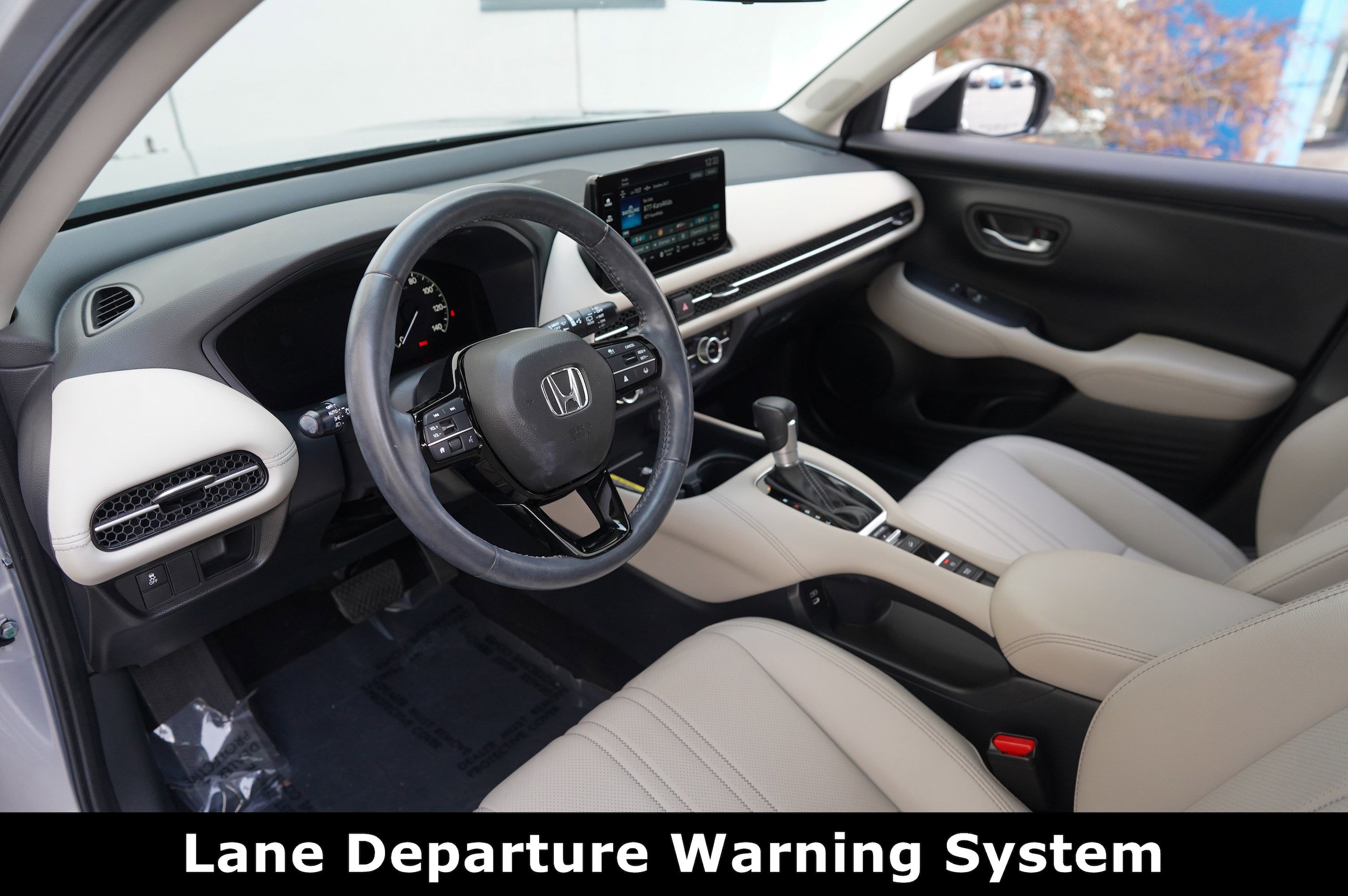 2024 Honda HR-V EX-L photo 3