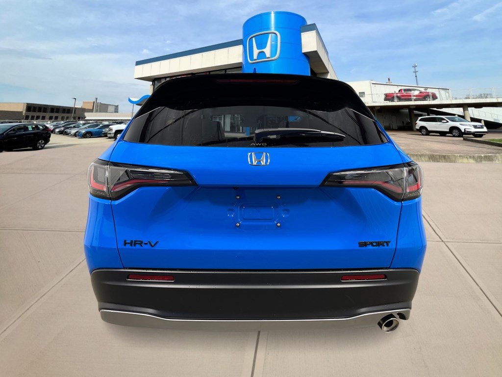 2026 Honda HR-V Sport photo 4