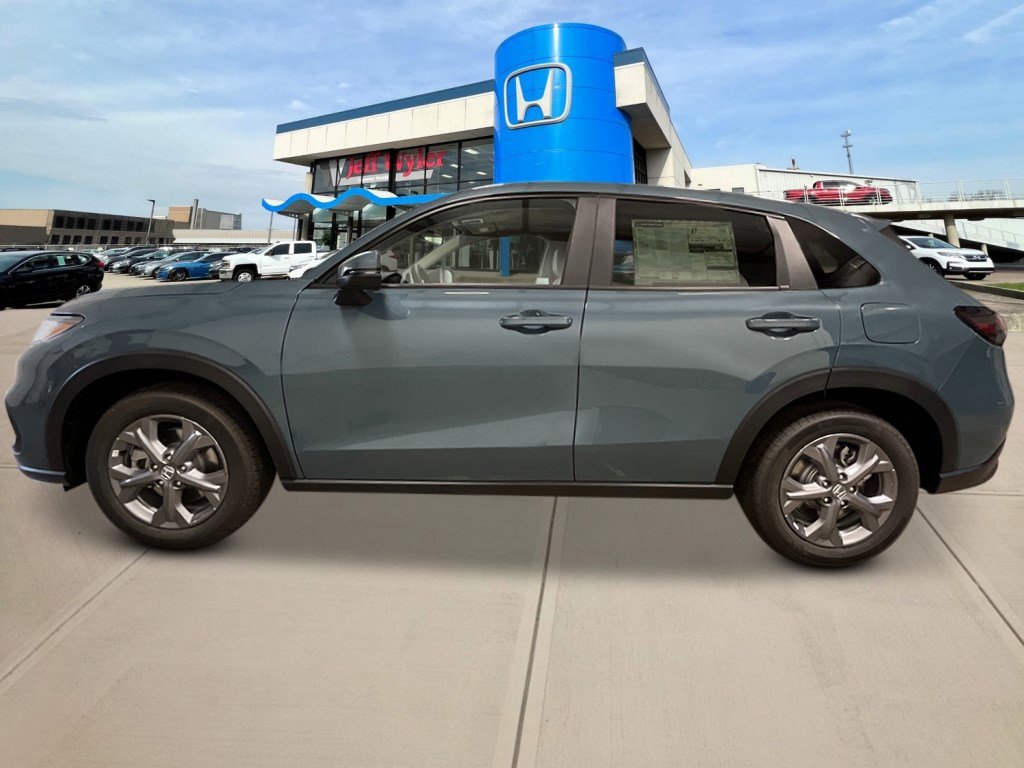 2026 Honda HR-V LX photo 2