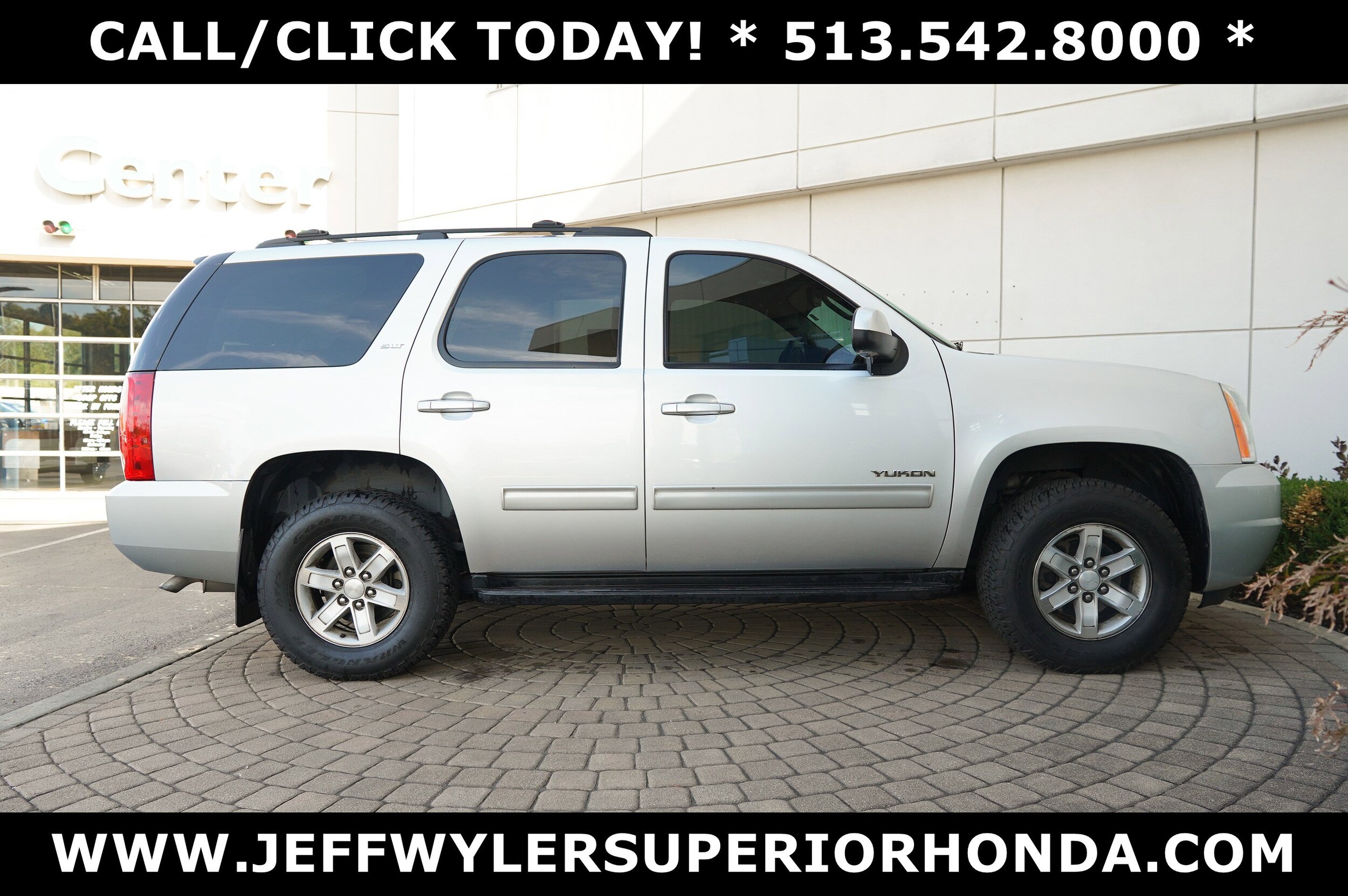 2014 Gmc Yukon SLT photo 2