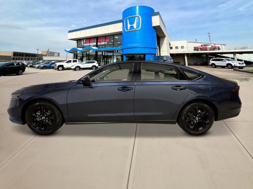 2025 Honda Accord SE photo 2